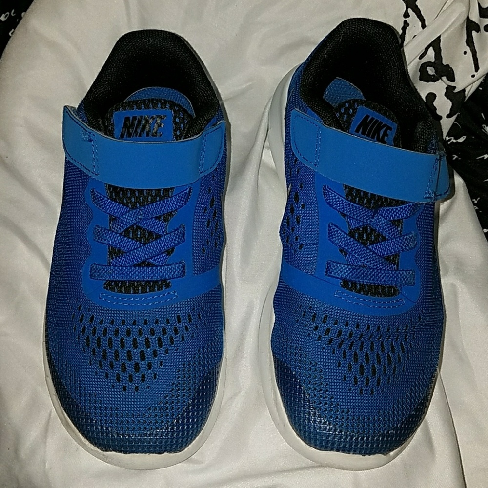 Nikes boys size 12C